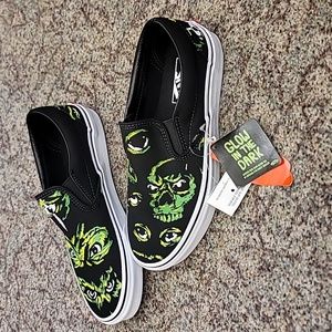NWT VANS CLASSIC SLIP-ON GLOW SHOE, MEN'S SZ 6.5 (WOMEN'S 8), *NO BOX*